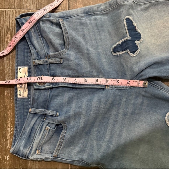 Vintage Hollister Blue Flare butterfly Jeans with Distressed Details - Picture 11 of 13